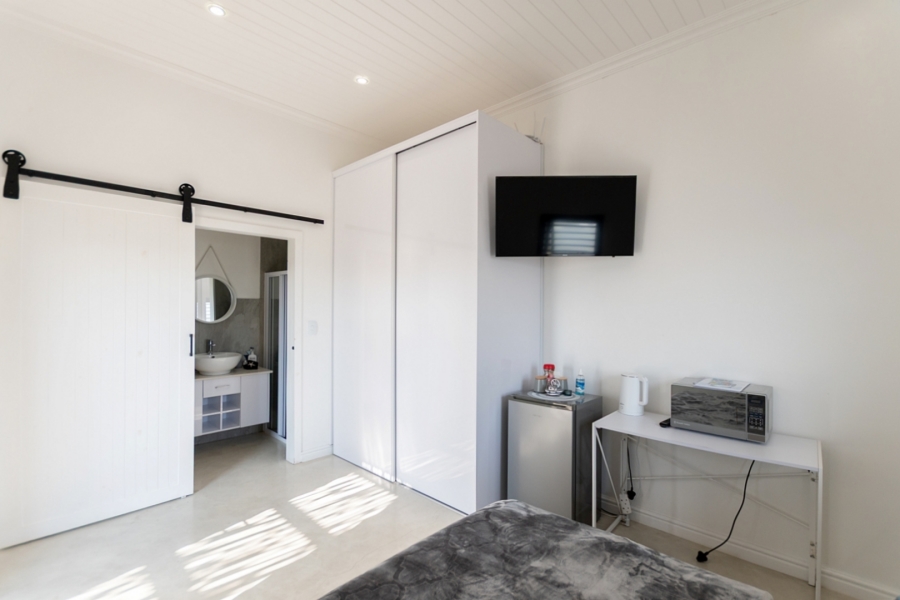 4 Bedroom Property for Sale in Jacobsbaai Western Cape